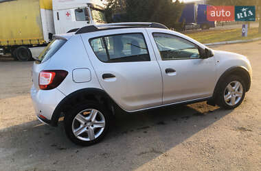 Внедорожник / Кроссовер Dacia Sandero StepWay 2014 в Ровно