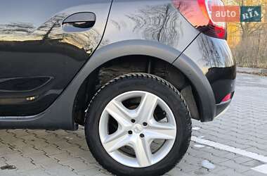 Внедорожник / Кроссовер Dacia Sandero StepWay 2013 в 