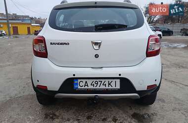 Внедорожник / Кроссовер Dacia Sandero StepWay 2015 в Черкассах