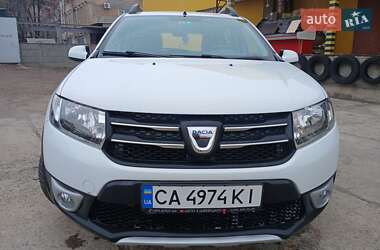 Внедорожник / Кроссовер Dacia Sandero StepWay 2015 в Черкассах