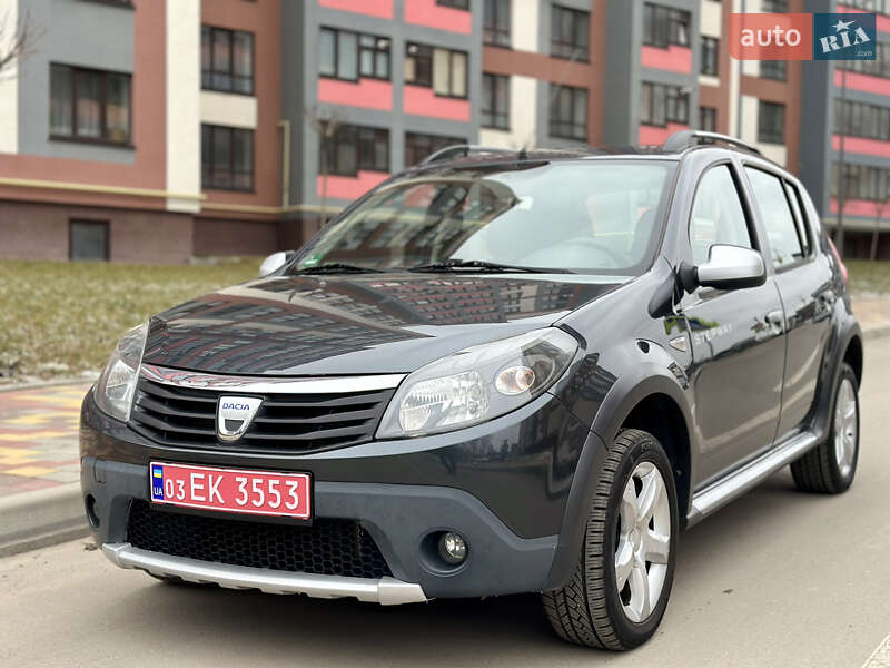 Внедорожник / Кроссовер Dacia Sandero StepWay 2011 в Тернополе