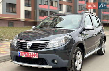 Внедорожник / Кроссовер Dacia Sandero StepWay 2011 в Тернополе