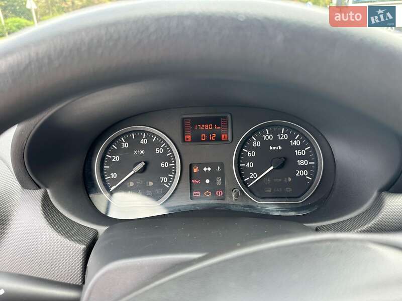 Внедорожник / Кроссовер Dacia Sandero StepWay 2012 в Львове