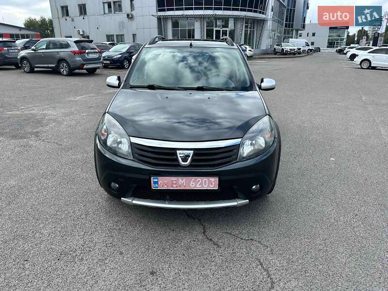 Dacia Sandero StepWay 2012