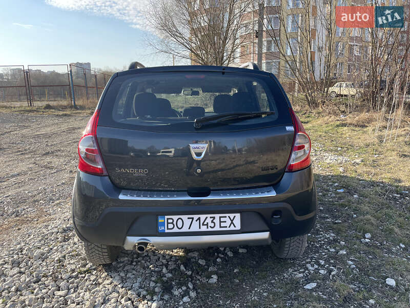 Внедорожник / Кроссовер Dacia Sandero StepWay 2010 в Тернополе