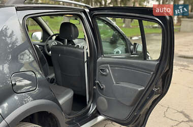 Внедорожник / Кроссовер Dacia Sandero StepWay 2012 в 