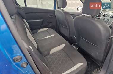 Внедорожник / Кроссовер Dacia Sandero StepWay 2012 в 
