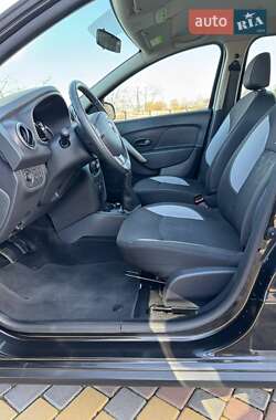 Внедорожник / Кроссовер Dacia Sandero StepWay 2012 в 
