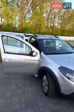 Внедорожник / Кроссовер Dacia Sandero StepWay 2010 в 