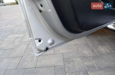 Внедорожник / Кроссовер Dacia Sandero StepWay 2010 в 