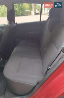 Внедорожник / Кроссовер Dacia Sandero StepWay 2011 в 