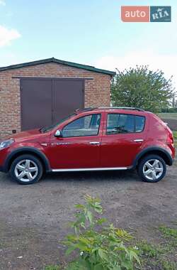 Позашляховик / Кросовер Dacia Sandero StepWay 2011 в 