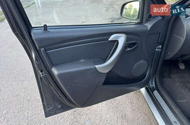 Внедорожник / Кроссовер Dacia Sandero StepWay 2011 в 