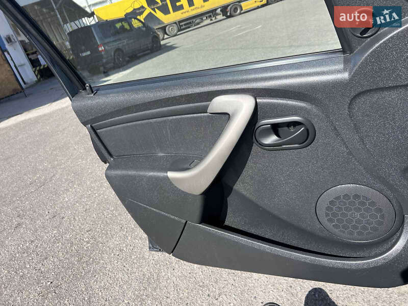 Позашляховик / Кросовер Dacia Sandero StepWay 2010 в Запоріжжі