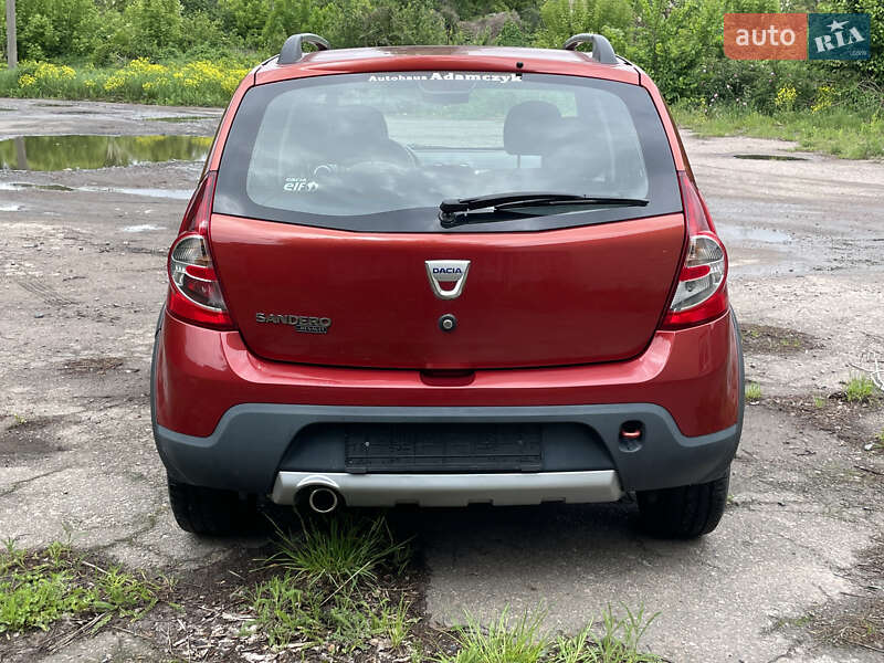 Внедорожник / Кроссовер Dacia Sandero StepWay 2010 в Фастове