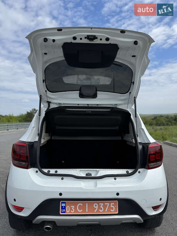 Внедорожник / Кроссовер Dacia Sandero StepWay 2019 в Ровно