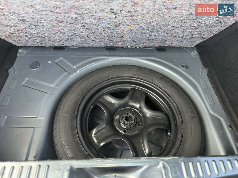 Внедорожник / Кроссовер Dacia Sandero StepWay 2016 в Ровно