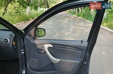 Позашляховик / Кросовер Dacia Sandero StepWay 2009 в 