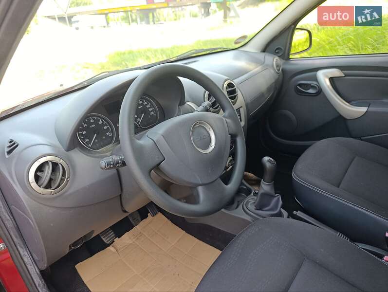 Внедорожник / Кроссовер Dacia Sandero StepWay 2011 в Харькове