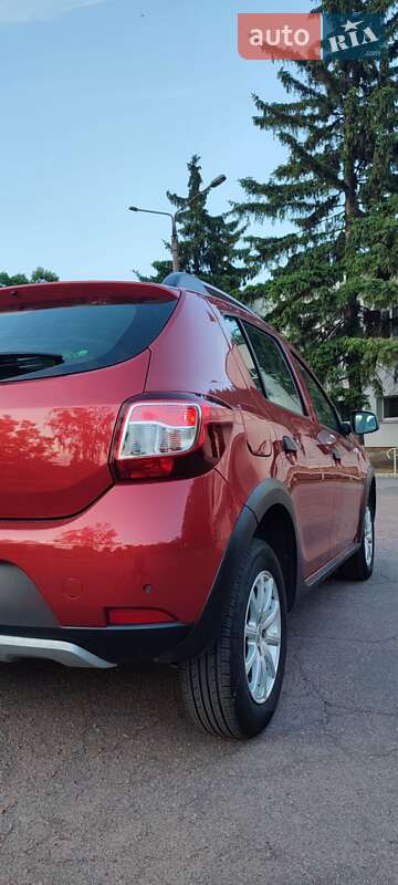 Внедорожник / Кроссовер Dacia Sandero StepWay 2013 в Черкассах