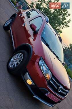 Внедорожник / Кроссовер Dacia Sandero StepWay 2013 в 
