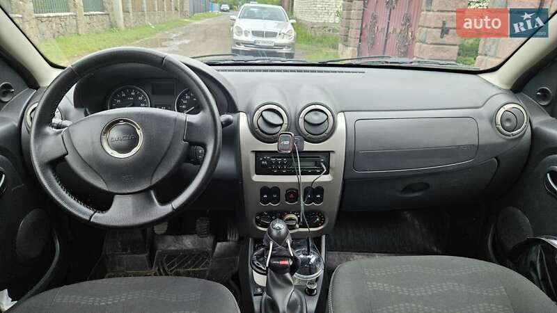 Внедорожник / Кроссовер Dacia Sandero StepWay 2011 в Сарнах