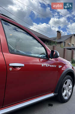 Внедорожник / Кроссовер Dacia Sandero StepWay 2010 в 