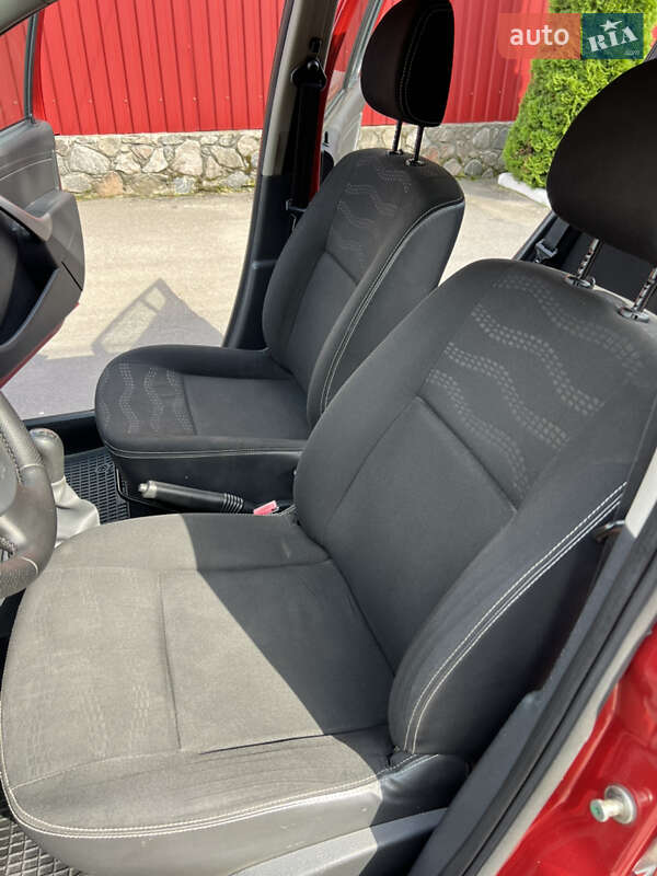 Внедорожник / Кроссовер Dacia Sandero StepWay 2010 в Кременчуге