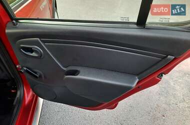 Внедорожник / Кроссовер Dacia Sandero StepWay 2010 в 