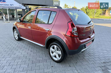 Внедорожник / Кроссовер Dacia Sandero StepWay 2009 в 