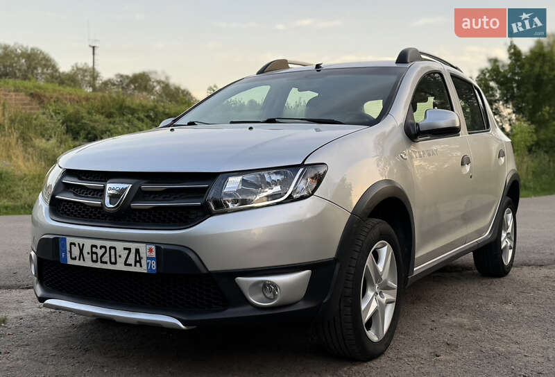 Dacia Sandero StepWay 2013