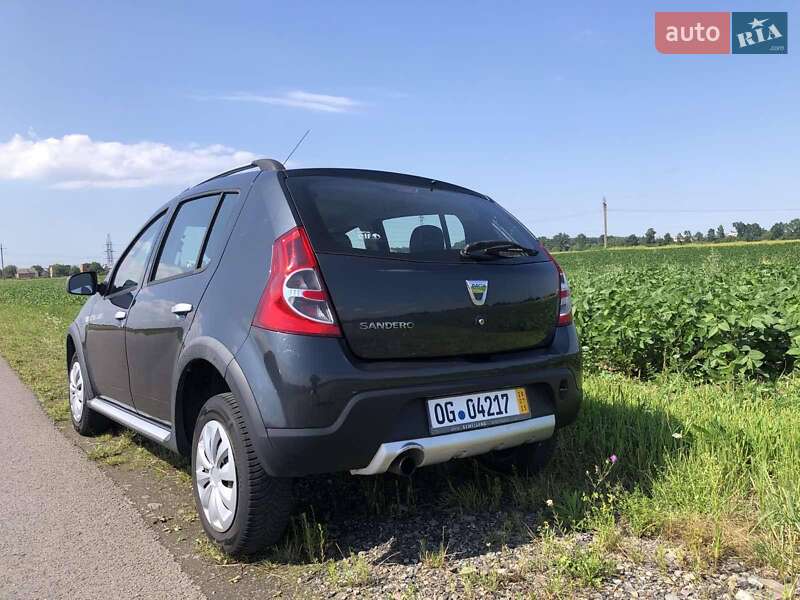Внедорожник / Кроссовер Dacia Sandero StepWay 2012 в Стрые фото 81 Внедорожник / Кроссовер Dacia Sandero StepWay 2012 в Стрые