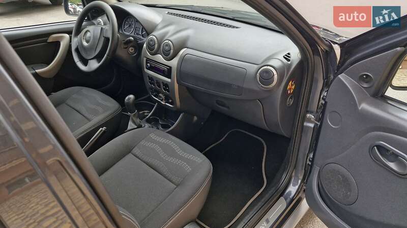 Внедорожник / Кроссовер Dacia Sandero StepWay 2010 в Чернигове