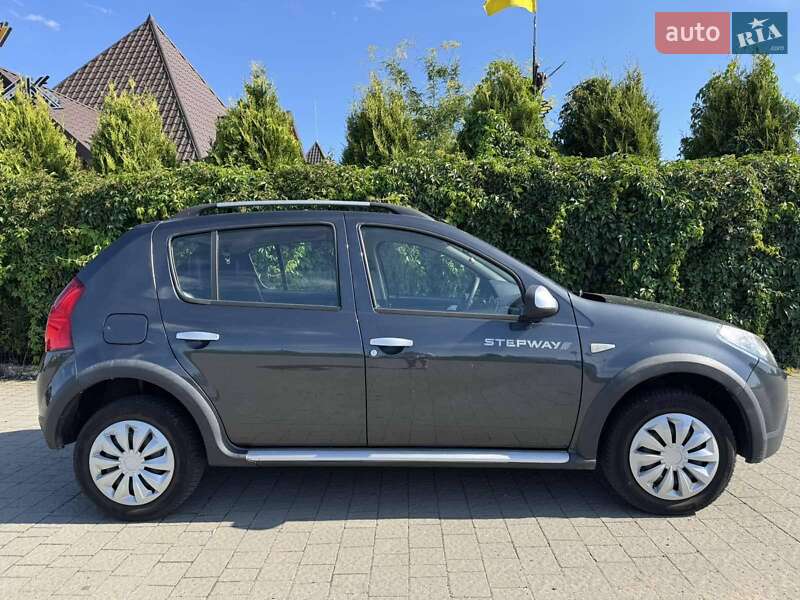 Внедорожник / Кроссовер Dacia Sandero StepWay 2012 в Стрые фото 6 Внедорожник / Кроссовер Dacia Sandero StepWay 2012 в Стрые