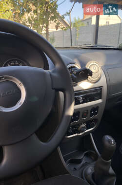 Внедорожник / Кроссовер Dacia Sandero StepWay 2010 в 