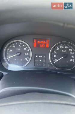 Внедорожник / Кроссовер Dacia Sandero StepWay 2011 в 