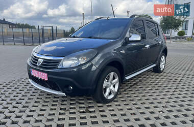 Внедорожник / Кроссовер Dacia Sandero StepWay 2011 в Луцке