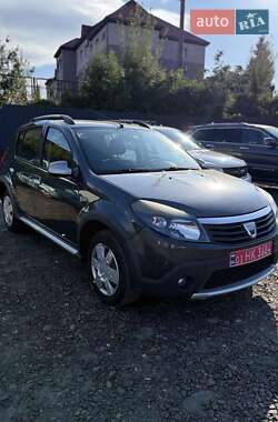 Внедорожник / Кроссовер Dacia Sandero StepWay 2010 в 