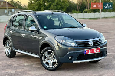 Внедорожник / Кроссовер Dacia Sandero StepWay 2011 в 