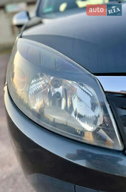 Внедорожник / Кроссовер Dacia Sandero StepWay 2011 в 
