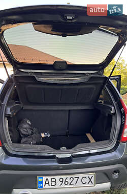Внедорожник / Кроссовер Dacia Sandero StepWay 2009 в 