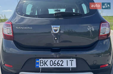 Внедорожник / Кроссовер Dacia Sandero StepWay 2016 в 