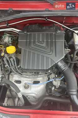 Внедорожник / Кроссовер Dacia Sandero StepWay 2012 в 