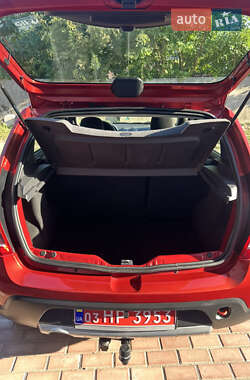 Внедорожник / Кроссовер Dacia Sandero StepWay 2012 в 