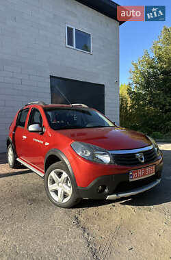Внедорожник / Кроссовер Dacia Sandero StepWay 2012 в 