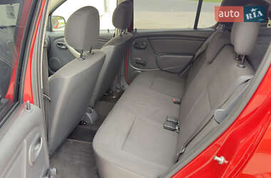 Внедорожник / Кроссовер Dacia Sandero StepWay 2010 в 