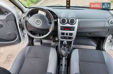 Внедорожник / Кроссовер Dacia Sandero StepWay 2012 в 