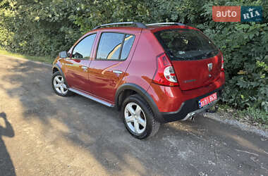 Внедорожник / Кроссовер Dacia Sandero StepWay 2011 в 