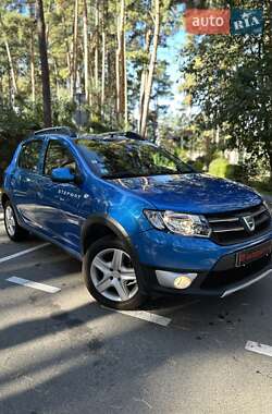 Внедорожник / Кроссовер Dacia Sandero StepWay 2016 в 