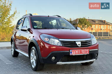Внедорожник / Кроссовер Dacia Sandero StepWay 2011 в 